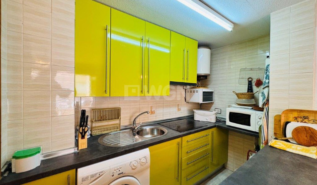 Resale - Apartment / flat - La Mata - Costa Blanca