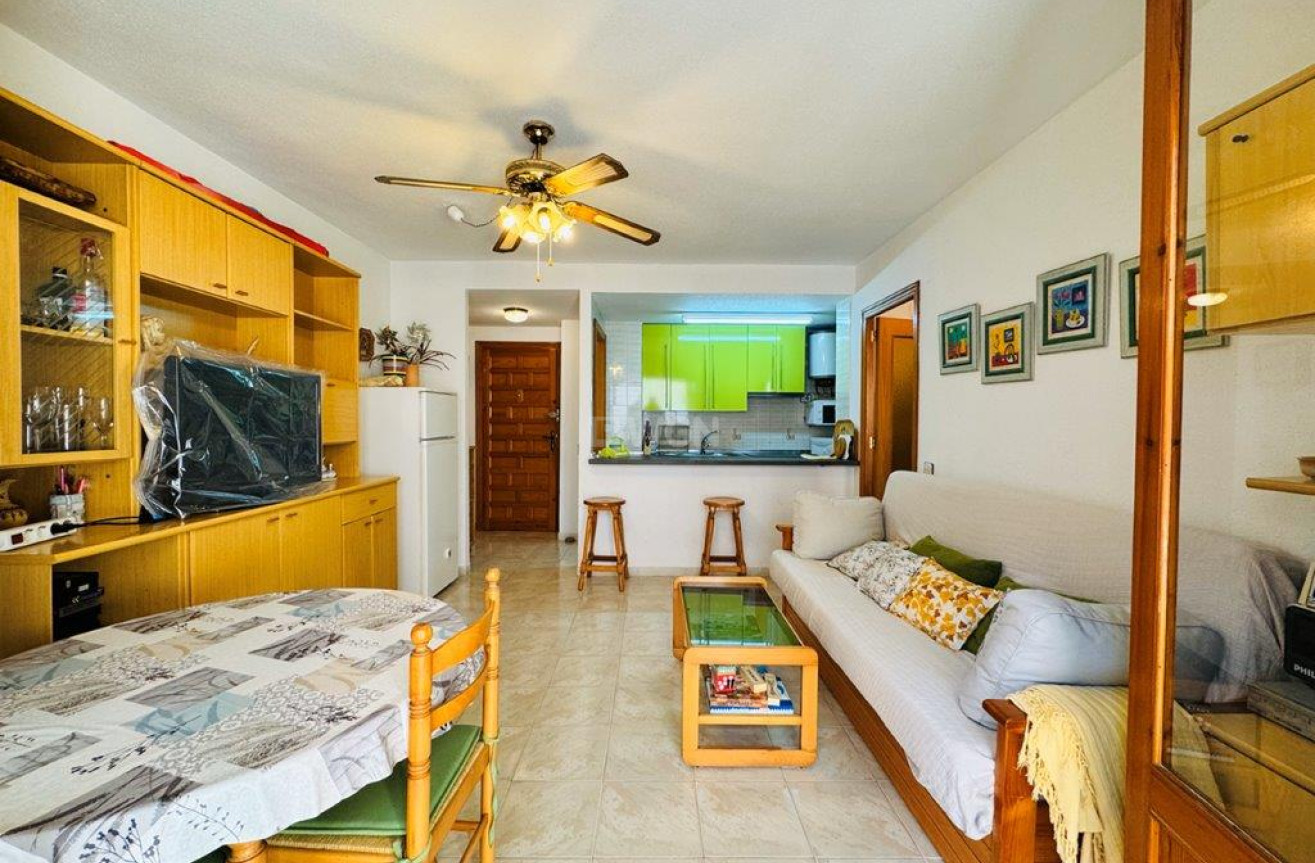 Resale - Apartment / flat - La Mata - Costa Blanca