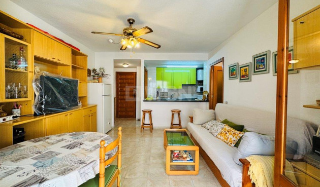 Resale - Apartment / flat - La Mata - Costa Blanca