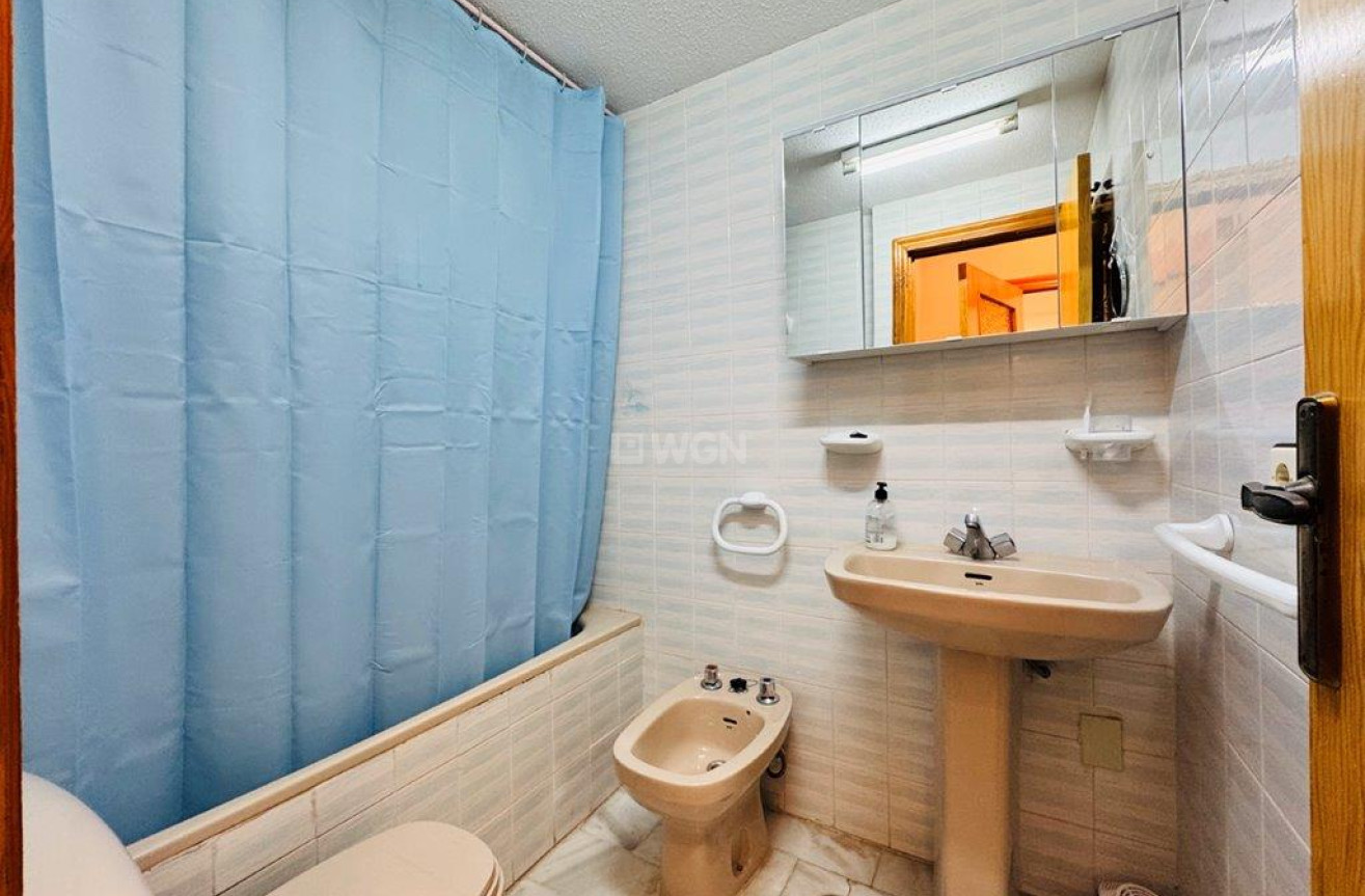 Resale - Apartment / flat - La Mata - Costa Blanca