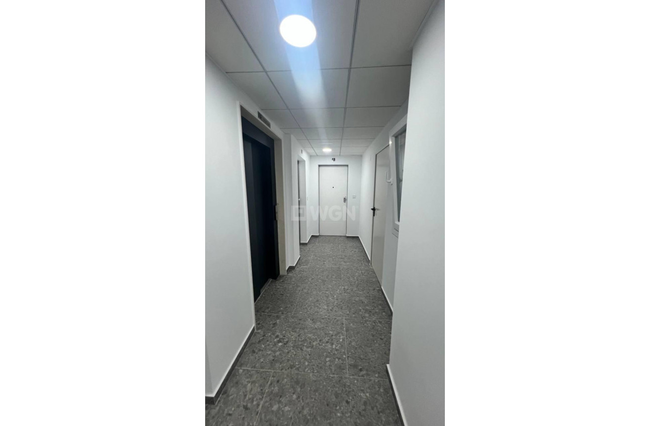 Resale - Apartment / flat - Torrevieja - PARQUE DE LAS NACIONES