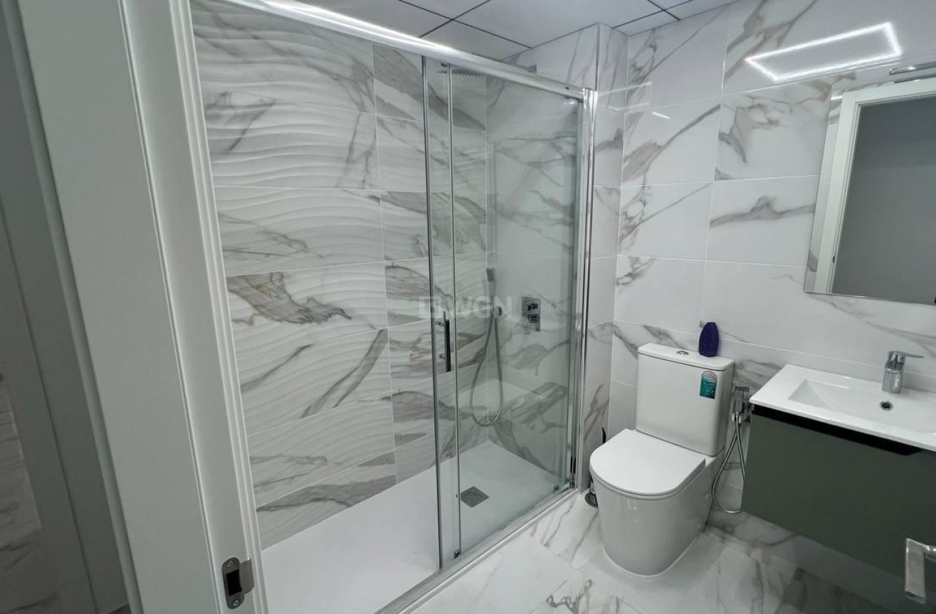 Resale - Apartment / flat - Torrevieja - PARQUE DE LAS NACIONES