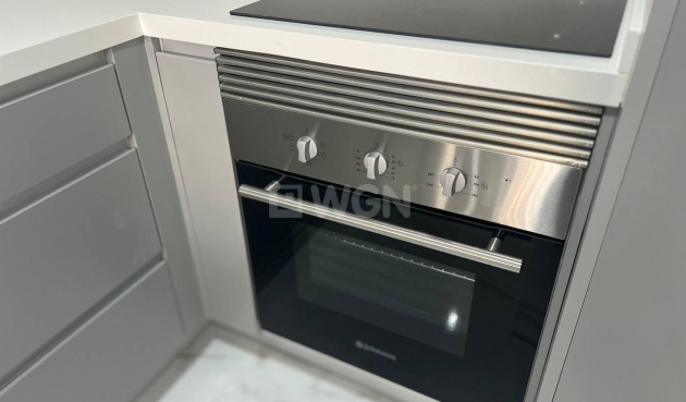 Resale - Apartment / flat - Torrevieja - PARQUE DE LAS NACIONES