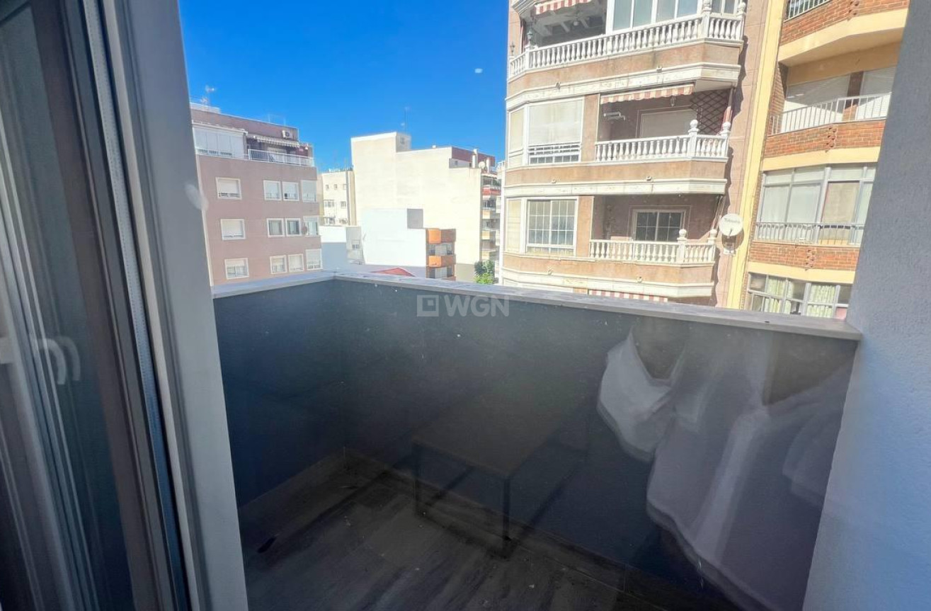 Resale - Apartment / flat - Torrevieja - PARQUE DE LAS NACIONES