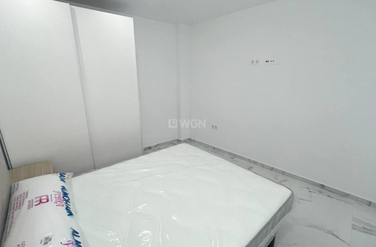 Resale - Apartment / flat - Torrevieja - PARQUE DE LAS NACIONES