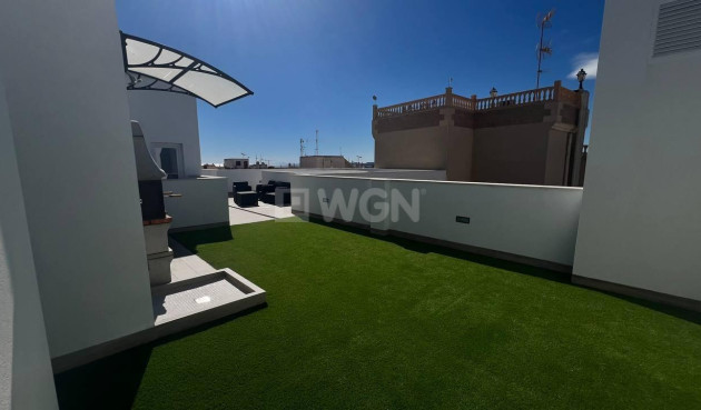 Resale - Apartment / flat - Torrevieja - PARQUE DE LAS NACIONES