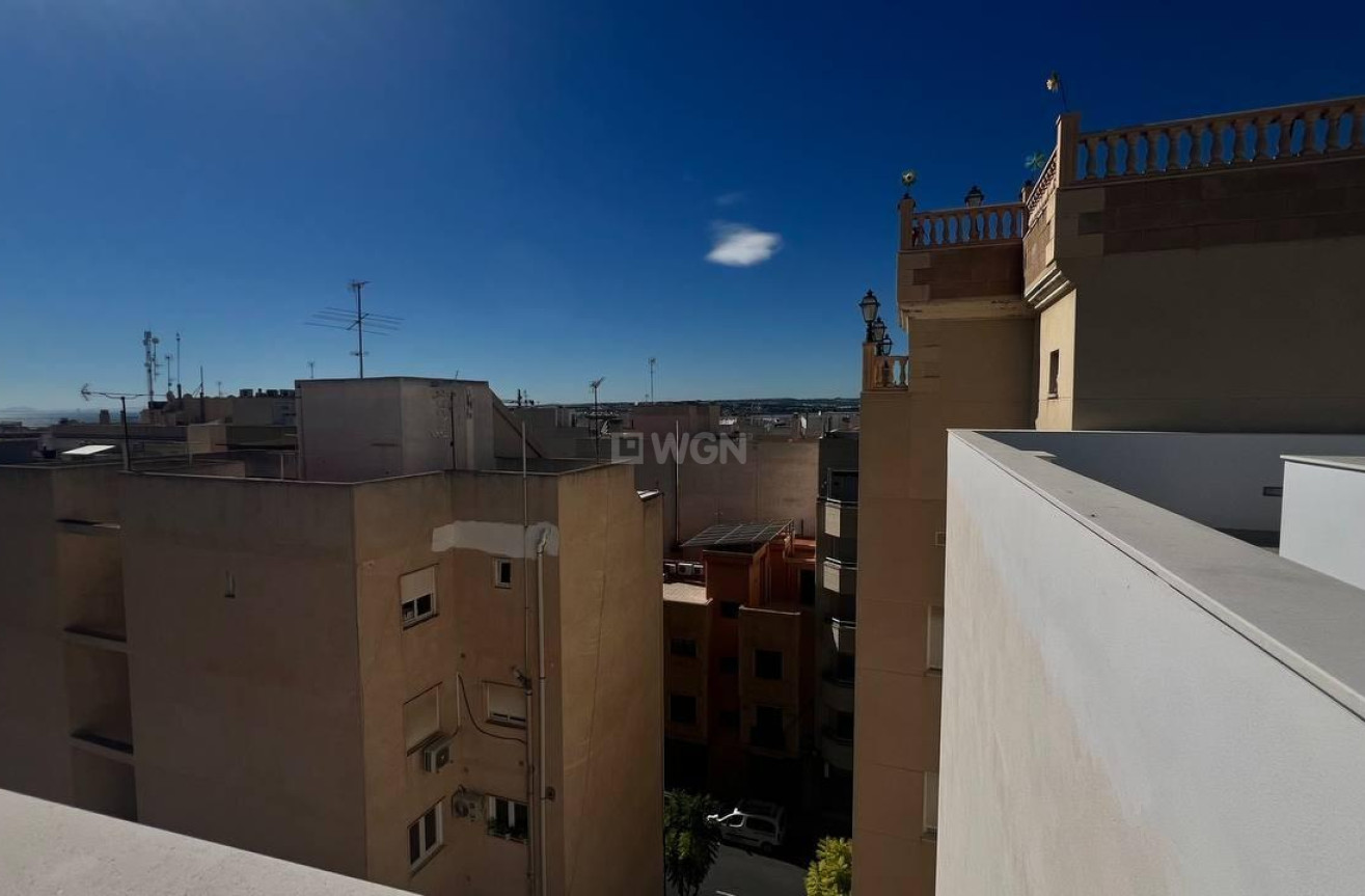 Resale - Apartment / flat - Torrevieja - PARQUE DE LAS NACIONES