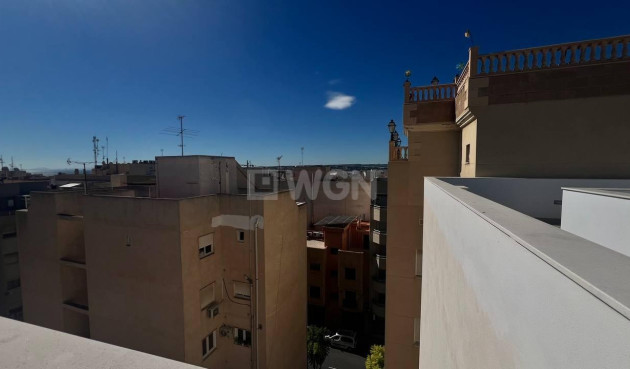 Resale - Apartment / flat - Torrevieja - PARQUE DE LAS NACIONES