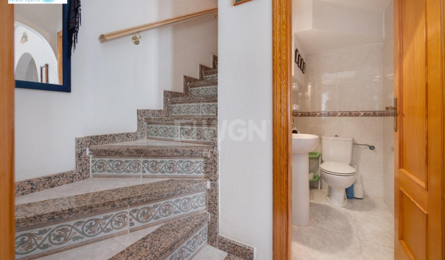 Resale - Villa - Torrevieja - aguas nuevas