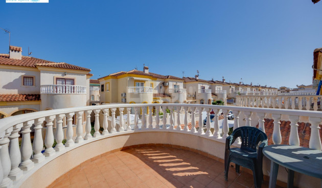 Resale - Villa - Torrevieja - aguas nuevas