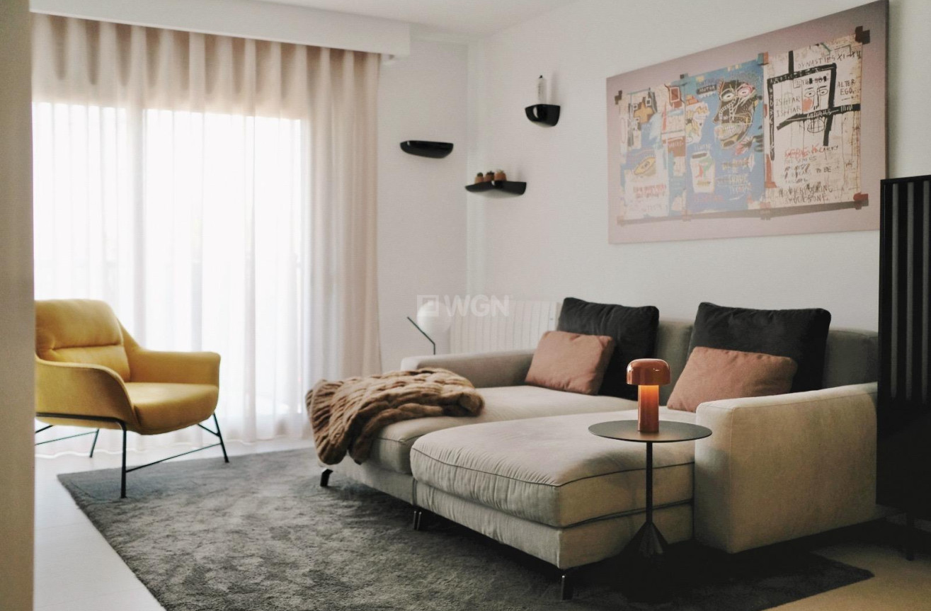 Resale - Apartment / flat - Torrevieja - La Veleta