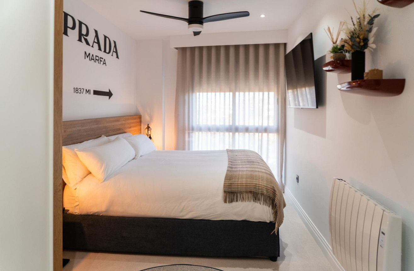 Resale - Apartment / flat - Torrevieja - La Veleta