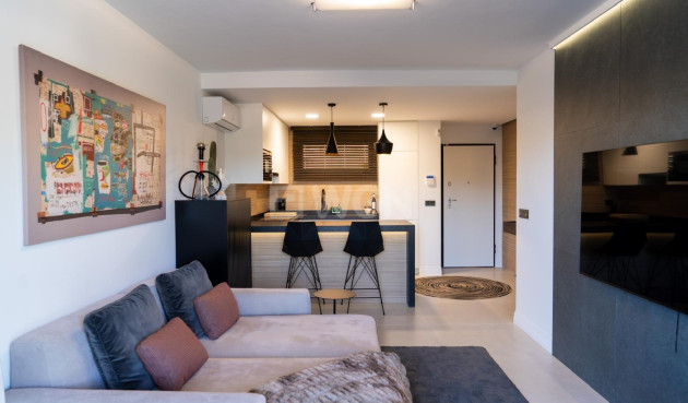 Resale - Apartment / flat - Torrevieja - La Veleta