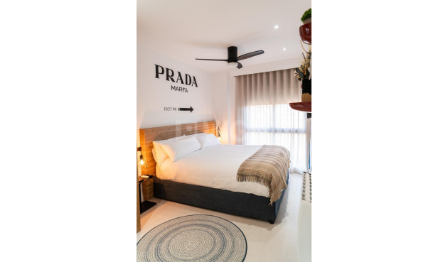 Resale - Apartment / flat - Torrevieja - La Veleta