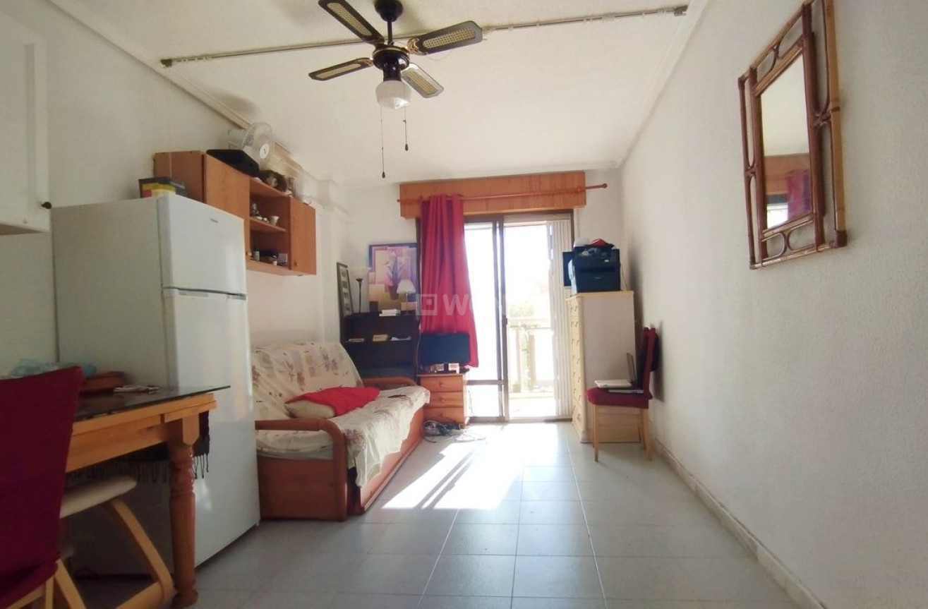 Resale - Apartment / flat - Torrevieja - Costa Blanca
