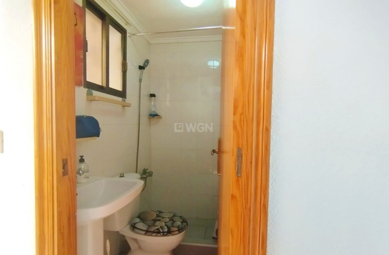 Resale - Apartment / flat - Torrevieja - Costa Blanca