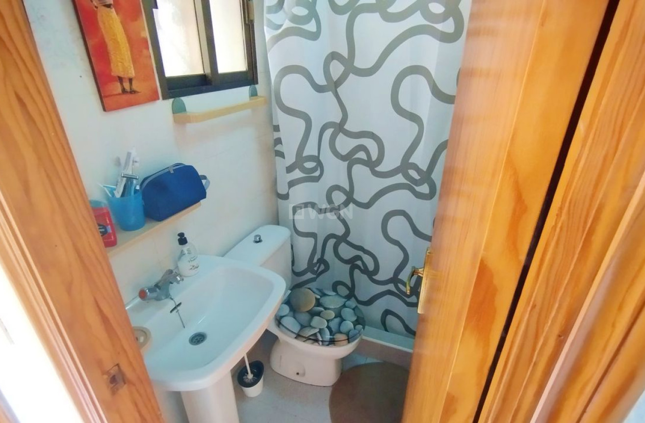 Resale - Apartment / flat - Torrevieja - Costa Blanca