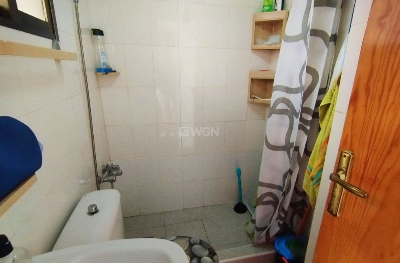 Resale - Apartment / flat - Torrevieja - Costa Blanca