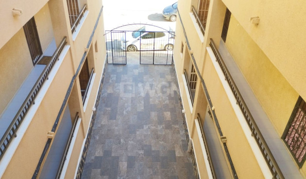 Resale - Apartment / flat - Torrevieja - Costa Blanca