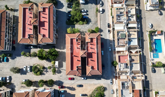 Resale - Apartment / flat - Torrevieja - Costa Blanca