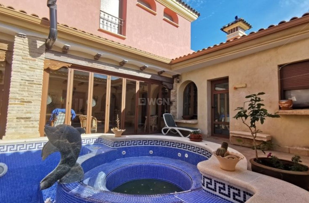 Odsprzedaż - Villa - Orihuela - Inland