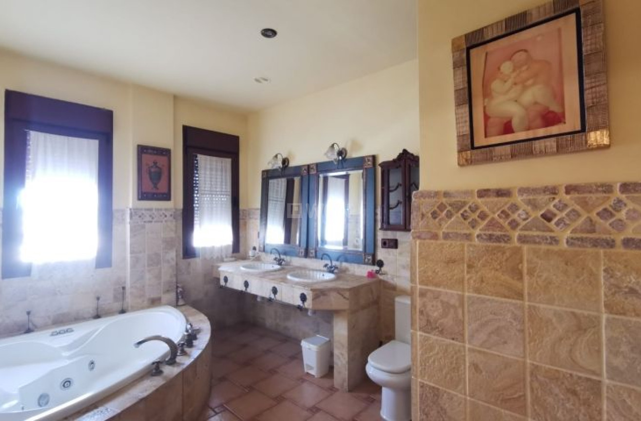 Odsprzedaż - Villa - Orihuela - Inland