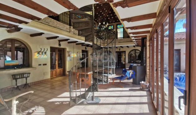 Odsprzedaż - Villa - Orihuela - Inland