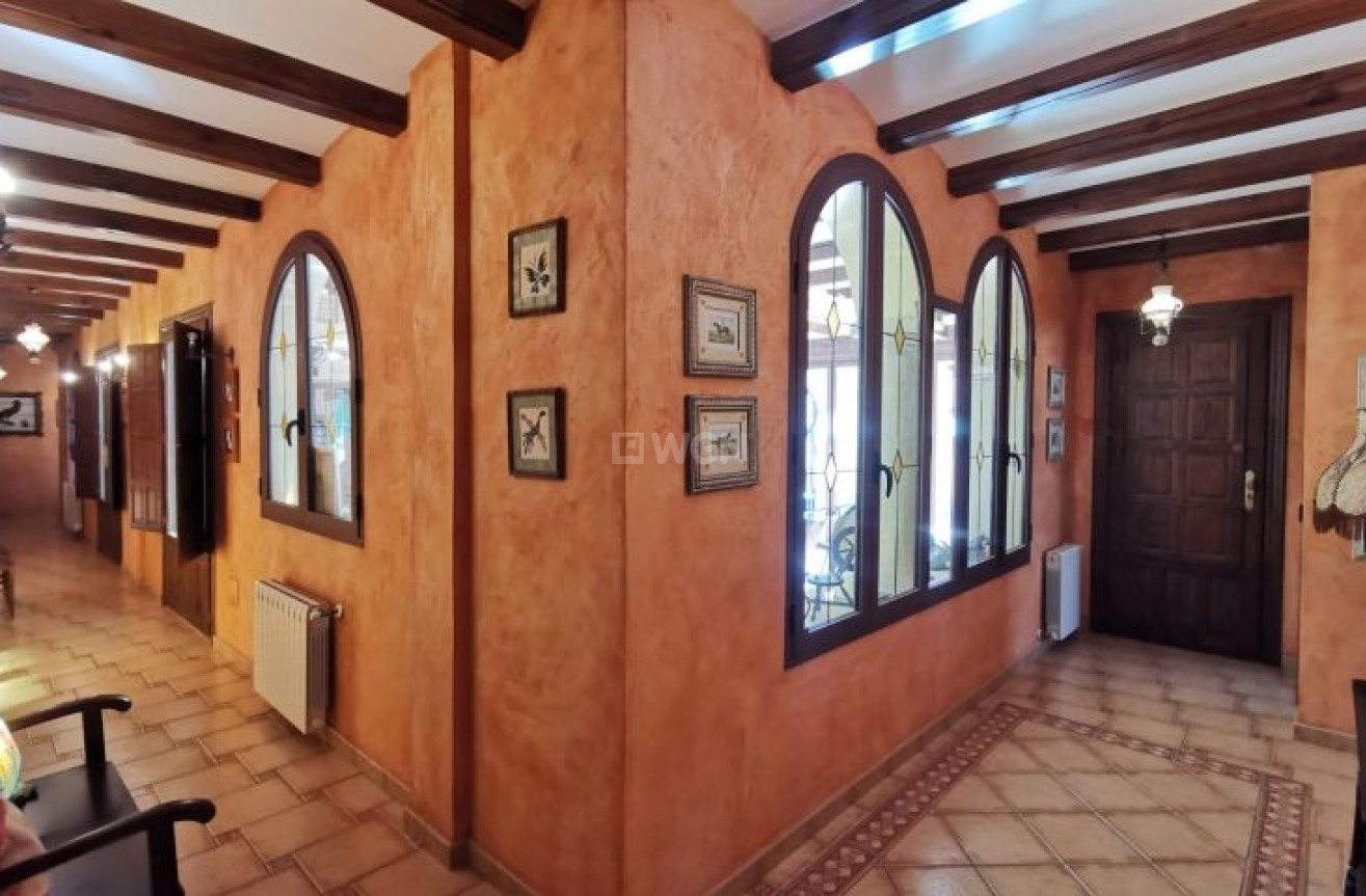 Odsprzedaż - Villa - Orihuela - Inland