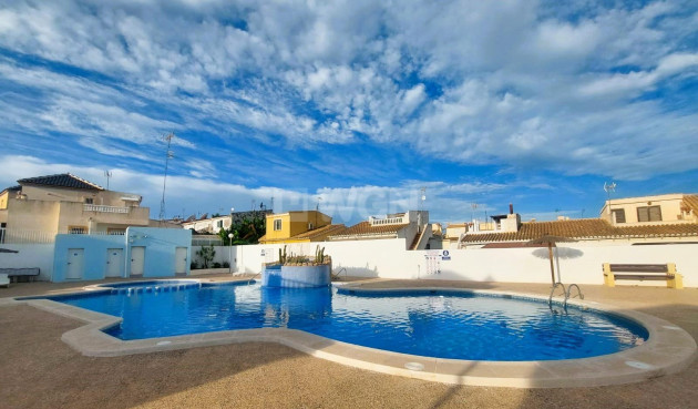 Resale - Villa - Torrevieja - Costa Blanca