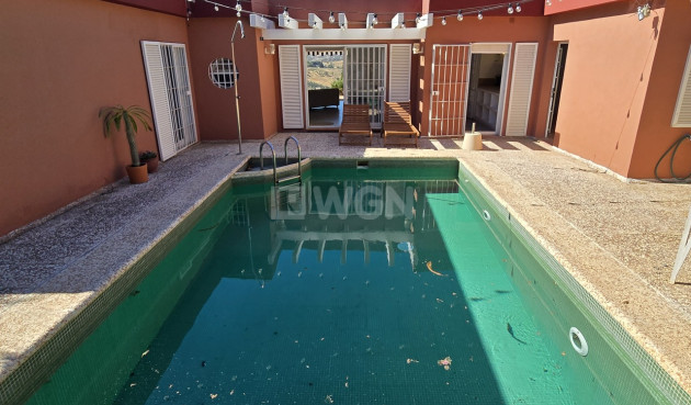 Odsprzedaż - Villa - Alcaucín - Inland