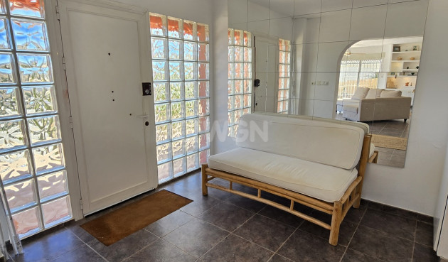 Odsprzedaż - Villa - Alcaucín - Inland