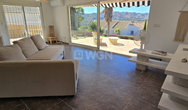 Odsprzedaż - Villa - Alcaucín - Inland