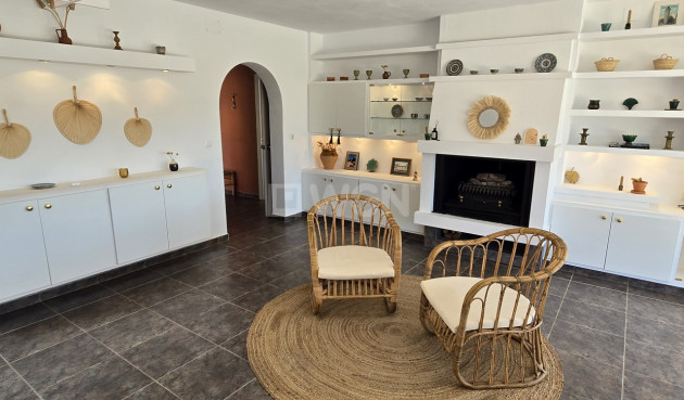 Odsprzedaż - Villa - Alcaucín - Inland