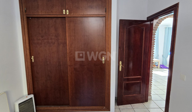 Odsprzedaż - Villa - Vinuela - Inland