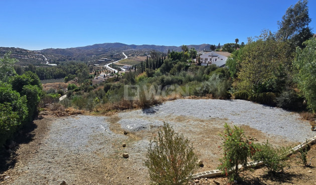 Odsprzedaż - Villa - Vinuela - Inland