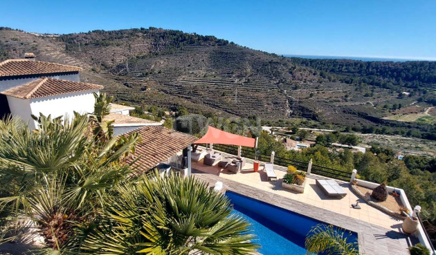 Resale - Villa - Calpe - Costa Blanca