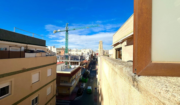 Reventa - Ático - Torrevieja