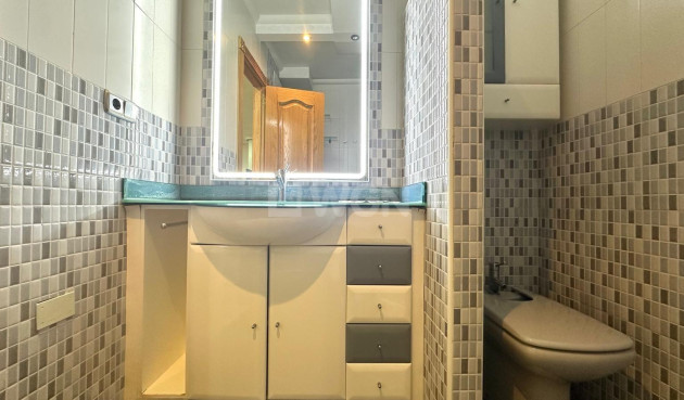 Reventa - Ático - Torrevieja