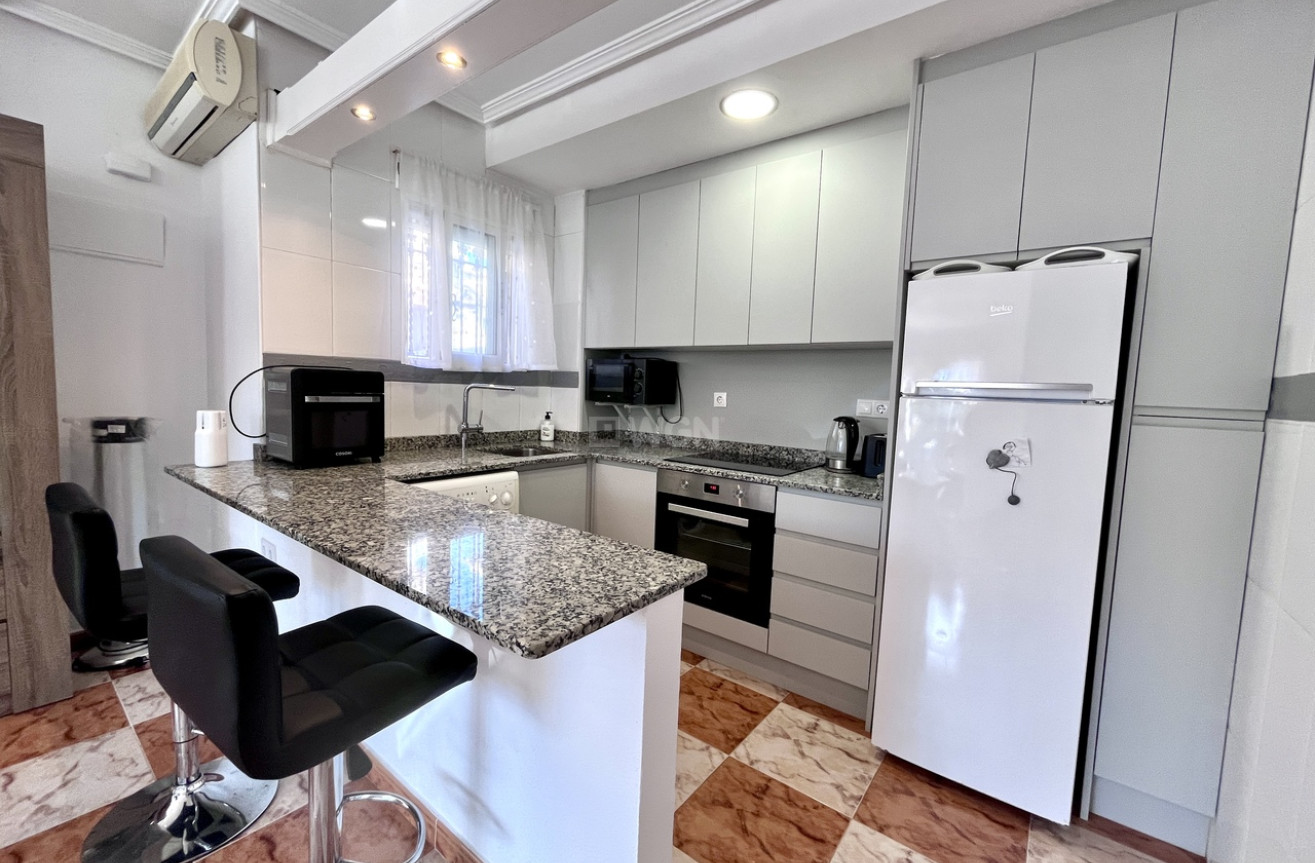 Reventa - Adosado - La Zenia - Costa Blanca