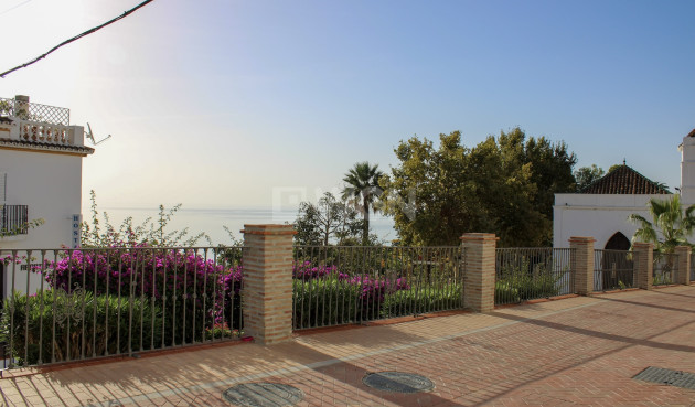 Odsprzedaż - Kamienica - Maro - Costa del Sol