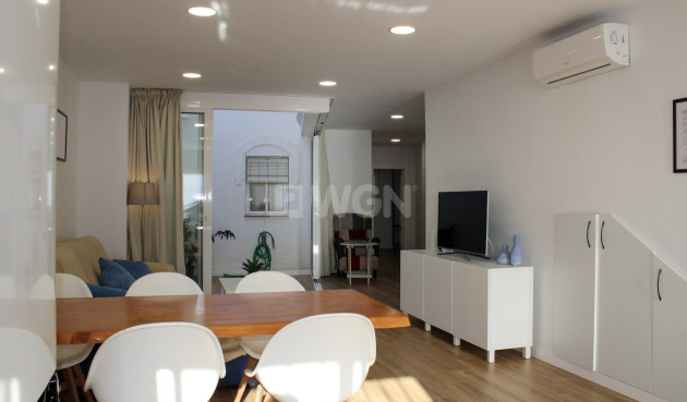 Odsprzedaż - Kamienica - Maro - Costa del Sol