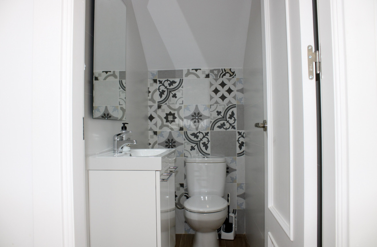 Odsprzedaż - Kamienica - Maro - Costa del Sol