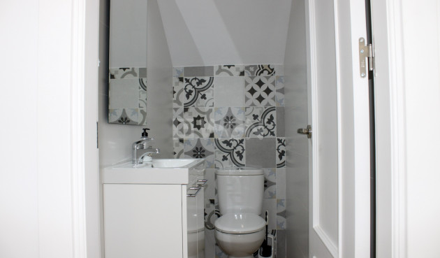 Odsprzedaż - Kamienica - Maro - Costa del Sol