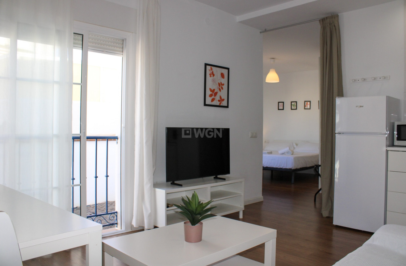 Odsprzedaż - Kamienica - Maro - Costa del Sol