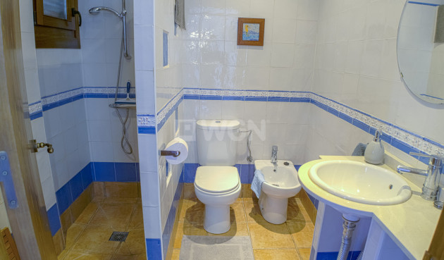 Resale - Villa - Canillas de Aceituno - Inland