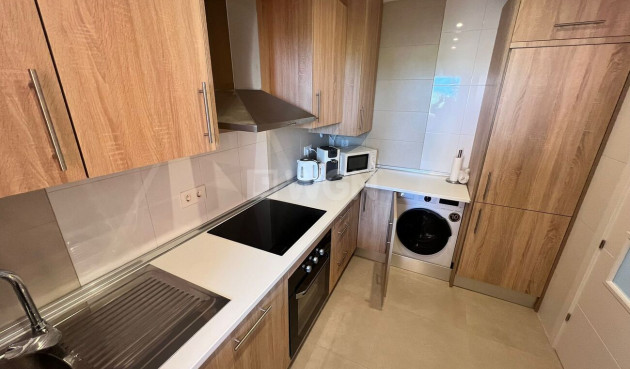 Odsprzedaż - Mieszkanie w bloku - Los Alcázares - SERANA GOLF