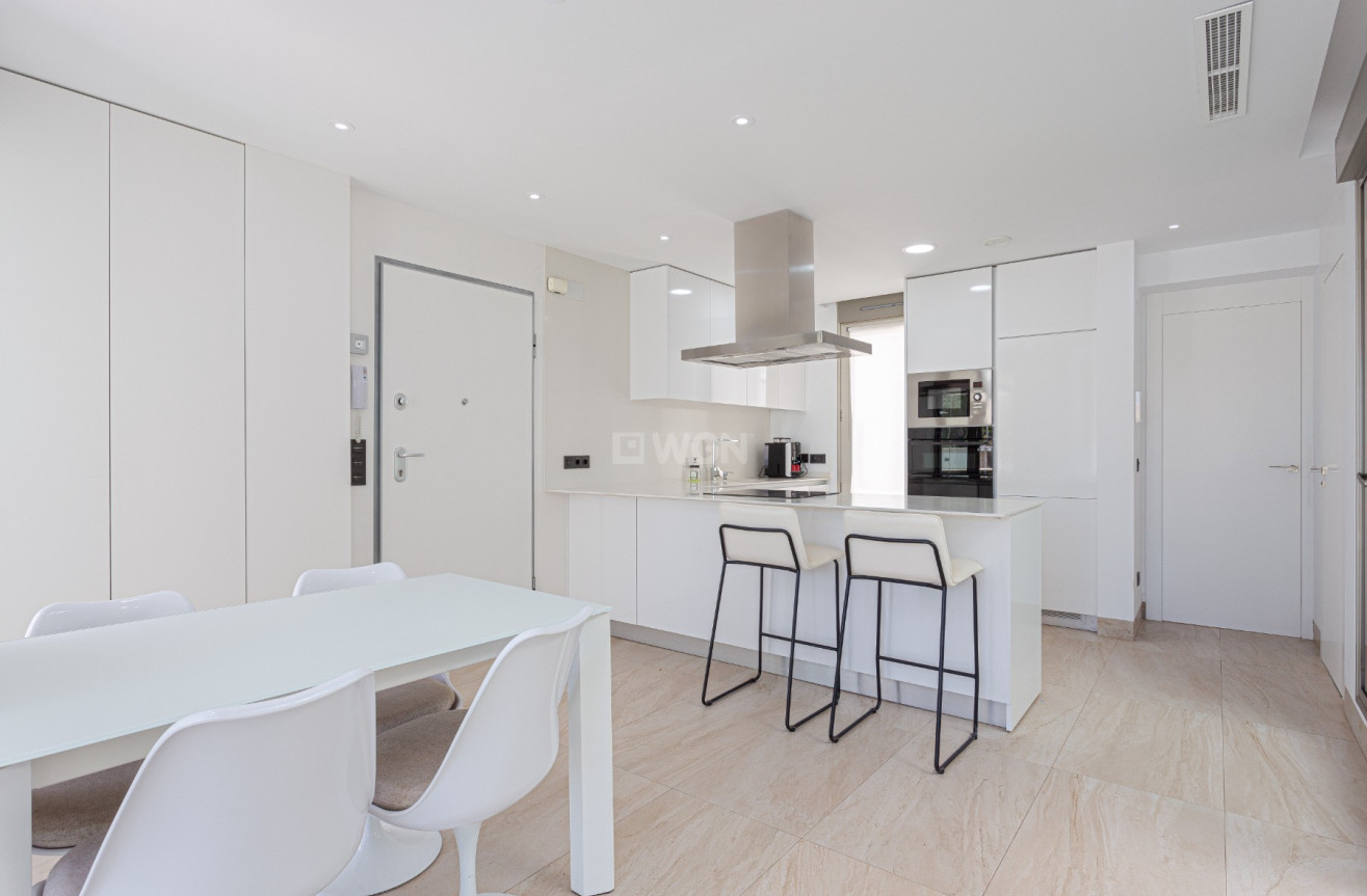 Resale - Villa - Orihuela Costa - Costa Blanca