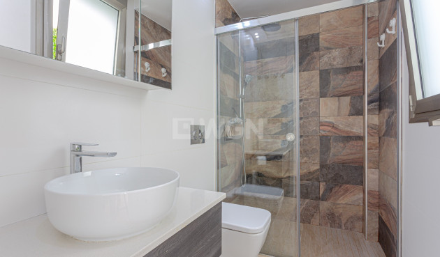 Resale - Villa - Orihuela Costa - Costa Blanca