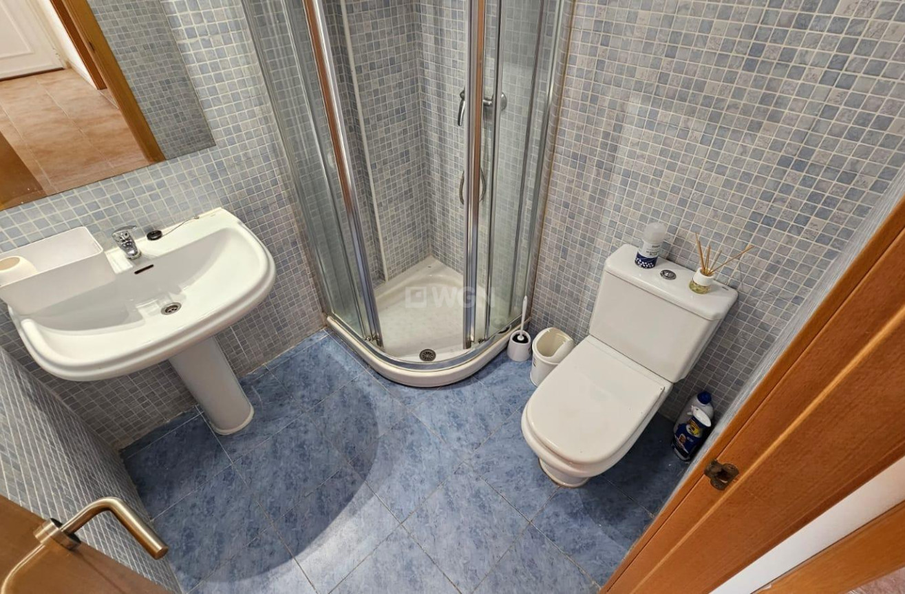 Resale - Apartment / flat - Torrevieja - La Veleta