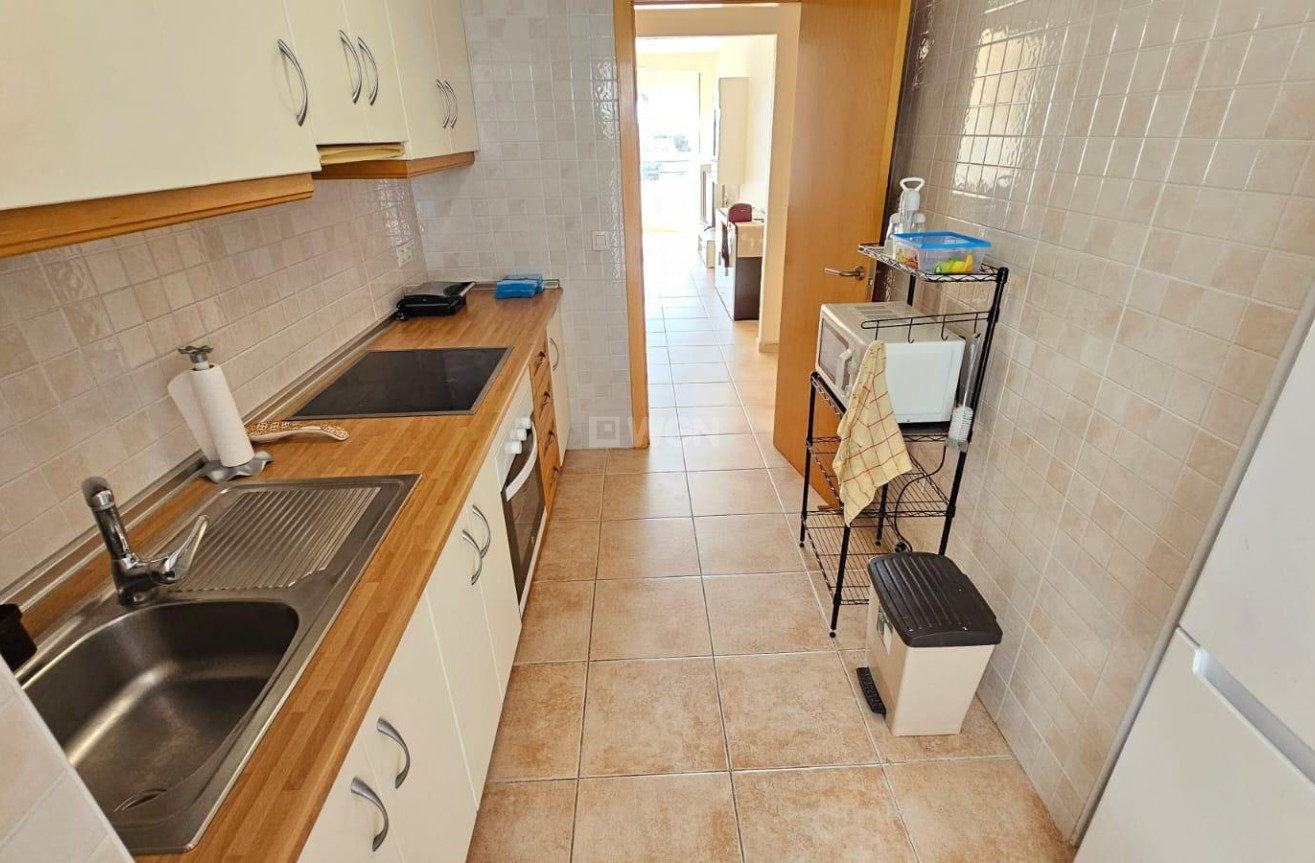 Resale - Apartment / flat - Torrevieja - La Veleta